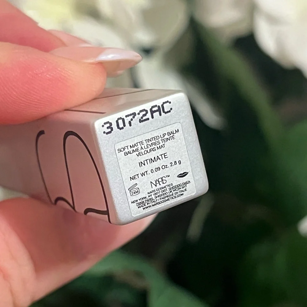 NARS • SOFT MATTE TINTED LIP BALM • INTIMATE